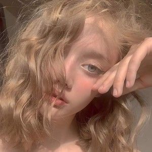 Meet your Posher, Artrfowm